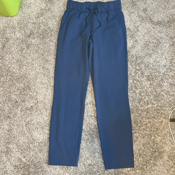 Lululemon On the Fly 7/8 Pant Code Blue Size 2 - Picture 6 of 11